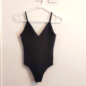 ARITZIA Wilfred Free Black Small Bodysuit